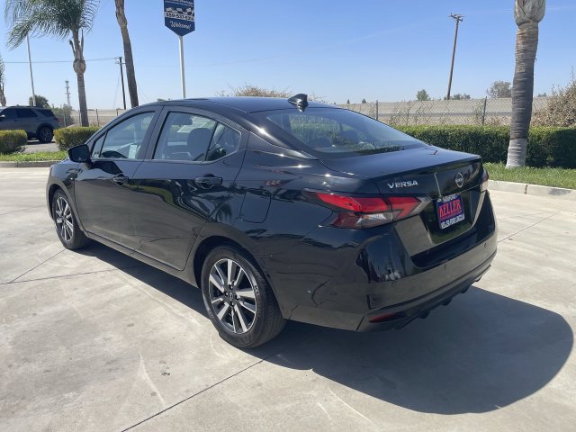 Used 2025 Nissan Versa SV FWD image 6