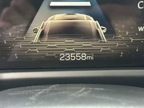 Certified 2025 GMC Acadia Elevation image 12