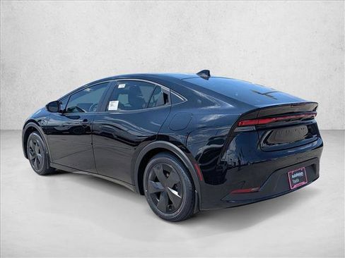 New 2026 Toyota Prius LE FWD image 9
