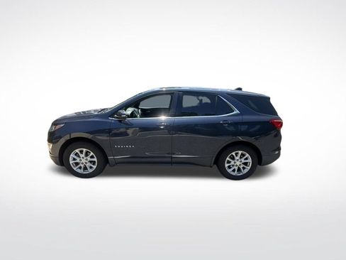 Used 2018 Chevrolet Equinox LT FWD image 2