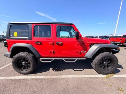 Used 2018 Jeep Wrangler Unlimited Sport S AWD/4WD image 6