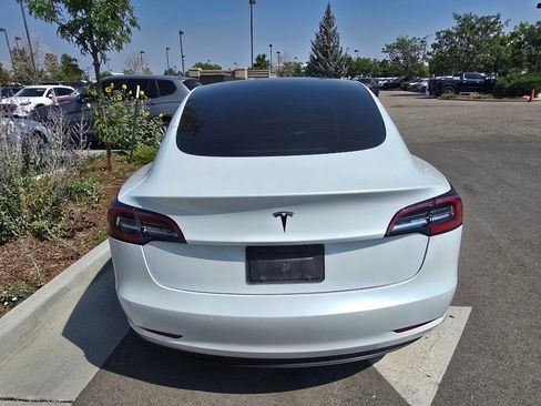 Used 2021 Tesla Model 3 Standard Range Plus RWD image 5