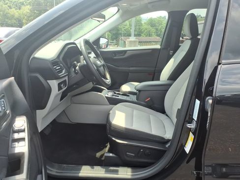 Used 2023 Ford Escape Active AWD/4WD image 8