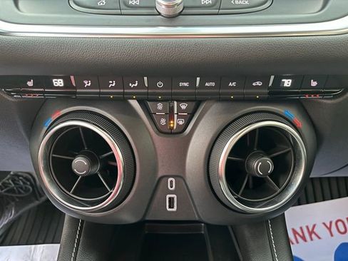 Used 2024 Chevrolet Blazer LT w/ Convenience Package image 34