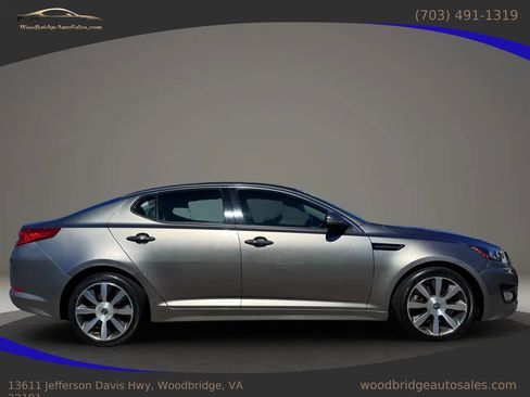 Used 2013 Kia Optima SX w/ Premium Touring Pkg image 2