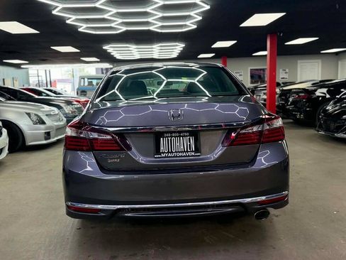Used 2017 Honda Accord LX image 6
