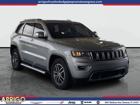 Used 2018 Jeep Grand Cherokee Limited RWD image 1