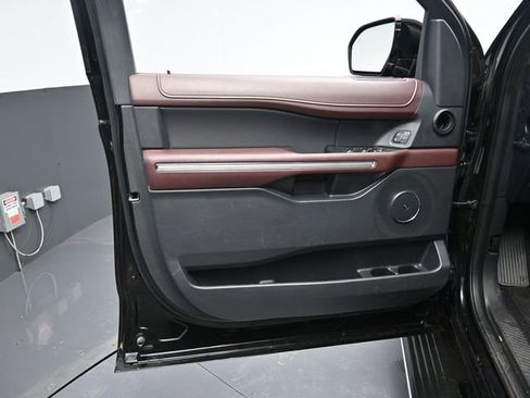 Used 2024 Ford Expedition Max Limited image 13