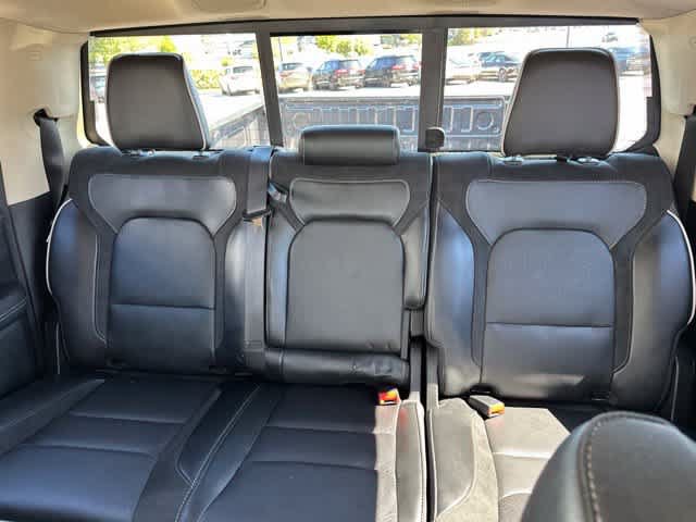 Used 2020 RAM 1500 Laramie AWD/4WD image 6