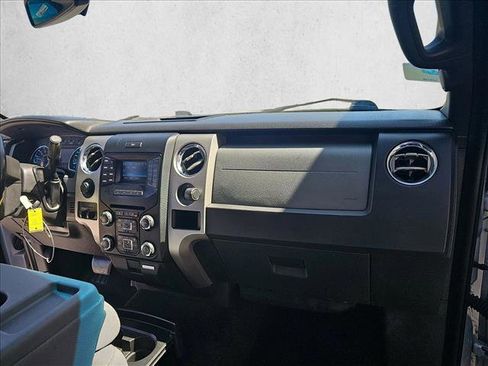 Used 2013 Ford F150 XLT w/ Luxury Equipment Group image 13