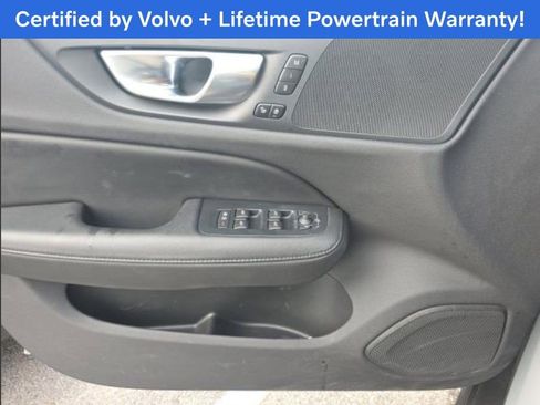 Certified 2025 Volvo V60 B5 Cross Country Plus image 5