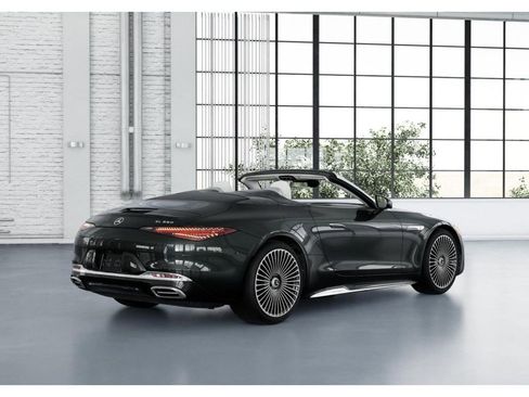 New 2026 Mercedes-Benz Maybach SL 680 image 21