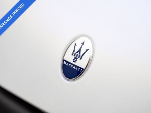 Used 2022 Maserati MC20 Coupe RWD image 42