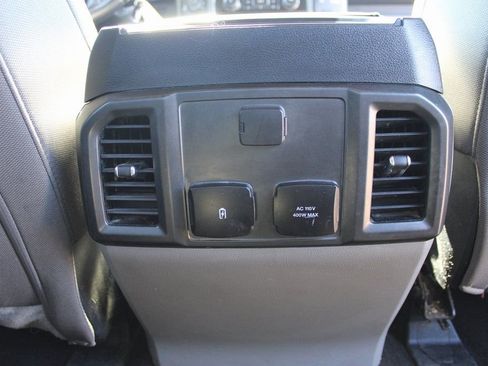 Used 2019 Ford F150 XLT w/ Equipment Group 302A Luxury image 39