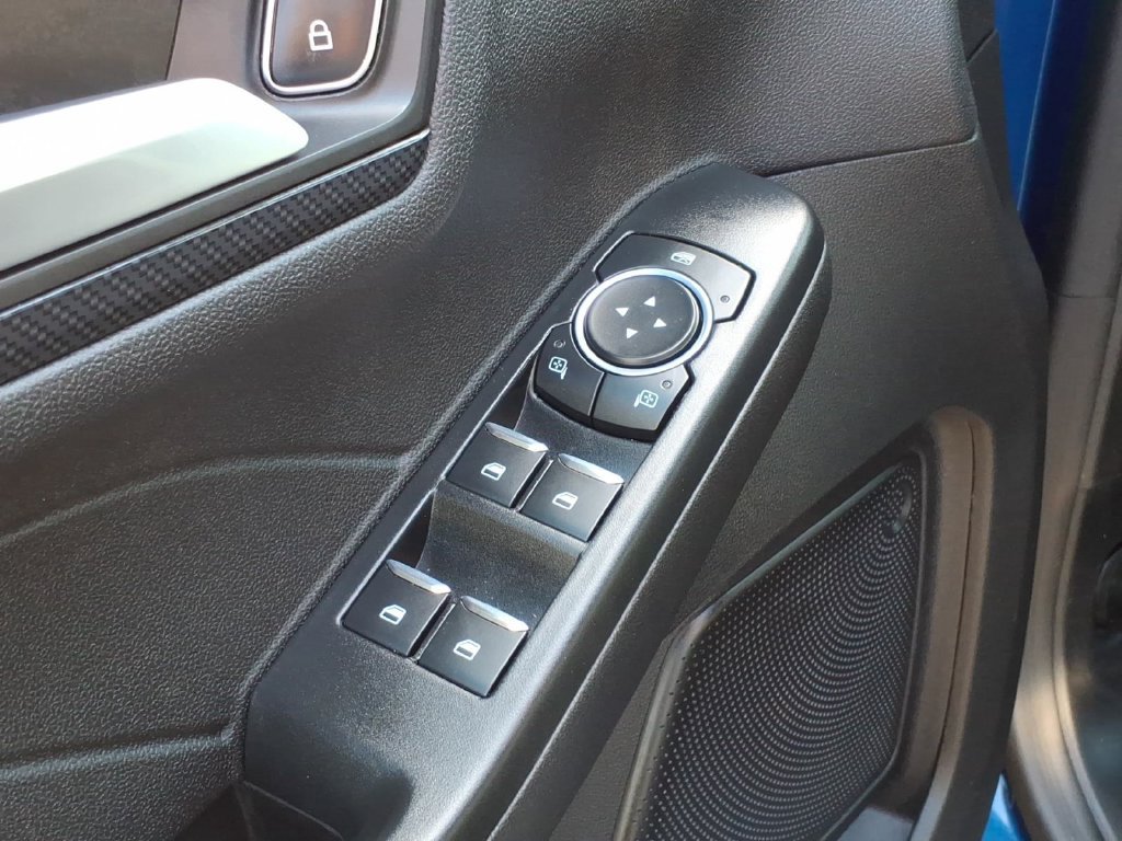 Used 2023 Ford Escape ST-Line w/ Tech Pack #1 AWD/4WD image 15