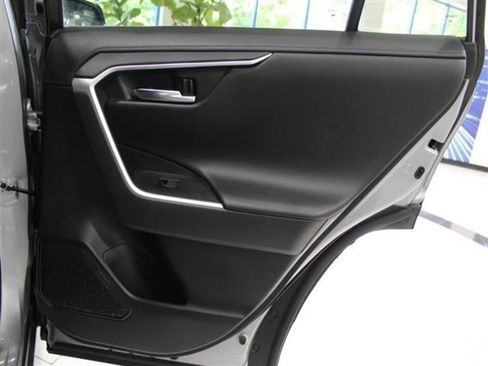 Used 2021 Toyota RAV4 XSE image 60