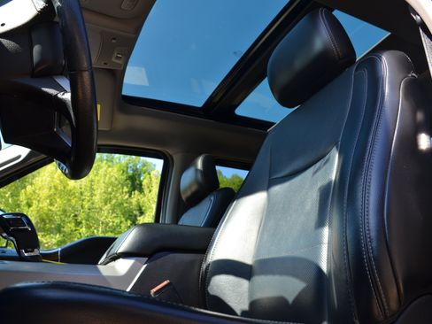 Used 2016 Ford F150 Lariat w/ Equipment Group 502A Luxury AWD/4WD image 35