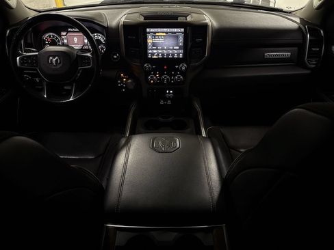 Used 2022 RAM 1500 Laramie AWD/4WD image 10