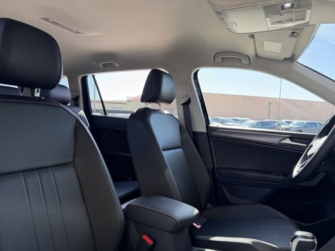 Used 2024 Volkswagen Tiguan Wolfsburg Edition FWD image 40
