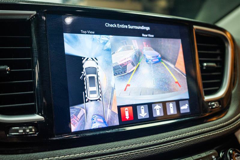 Used 2022 Chrysler Pacifica Limited FWD image 21