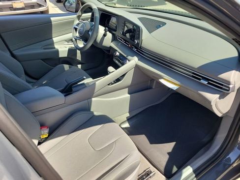 New 2026 Hyundai Elantra Sport FWD image 20