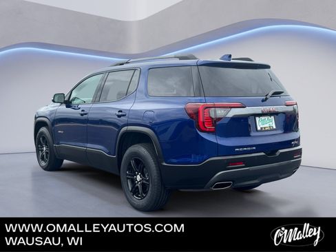 Used 2023 GMC Acadia AT4 w/ Technology Package AWD/4WD image 3