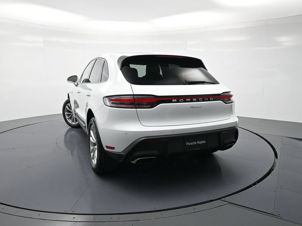 Certified 2026 Porsche Macan AWD/4WD image 27