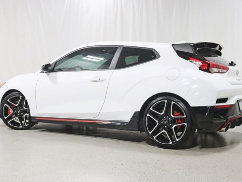 Used 2022 Hyundai Veloster N FWD image 9