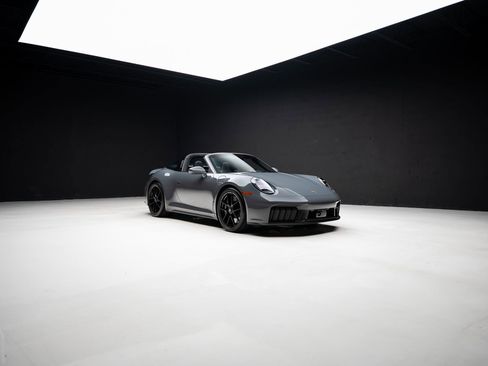 Used 2026 Porsche 911 Targa 4 GTS AWD/4WD image 89