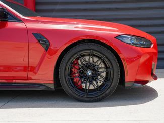 Used 2021 BMW M4 Competition w/ M Carbon Exterior Package RWD video 2