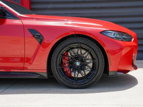 Used 2021 BMW M4 Competition w/ M Carbon Exterior Package RWD image 2