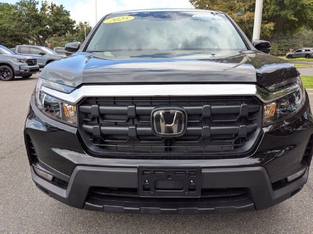 Certified 2025 Honda Ridgeline RTL image 3