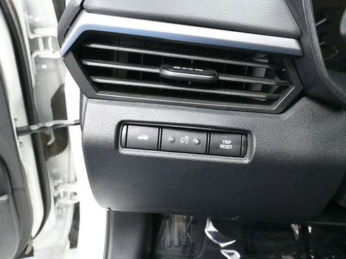 Used 2021 Nissan Altima 2.5 S image 14