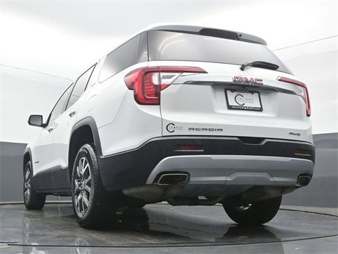 Used 2023 GMC Acadia SLE image 51
