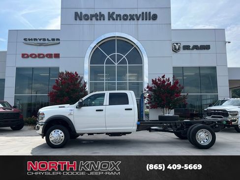 New 2026 RAM 5500 Tradesman AWD/4WD image 2