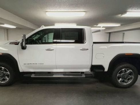 New 2026 GMC Sierra 2500 SLT w/ SLT Premium Package AWD/4WD image 5