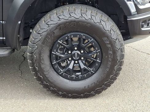 Used 2023 Ford F150 Raptor w/ Equipment Group 802A Raptor R AWD/4WD image 8