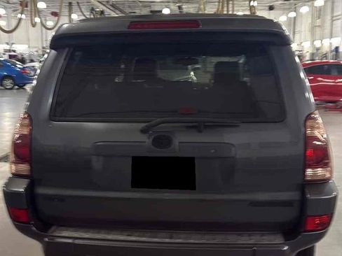 Used 2005 Toyota 4Runner Limited image 5