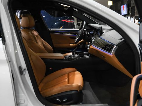 Used 2018 BMW 540i xDrive w/ Premium Package AWD/4WD image 32