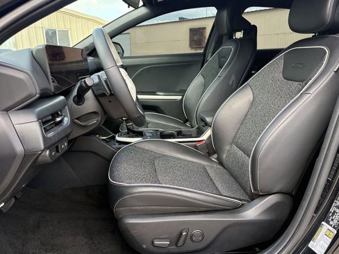 Certified 2025 Kia K4 GT-Line image 12