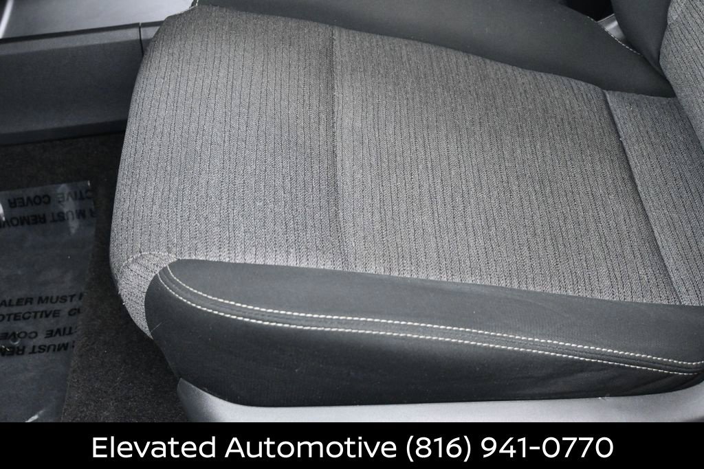 Used 2021 Nissan Rogue SV AWD/4WD image 15