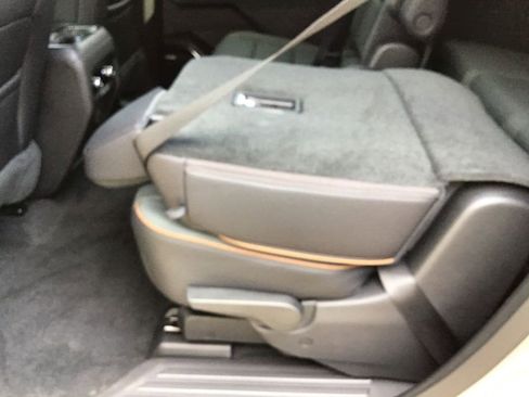 New 2026 GMC Acadia AT4 w/ Luxury Package image 31