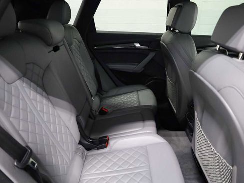 Used 2023 Audi SQ5 Premium Plus w/ Premium Plus Package image 34