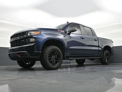 Used 2021 Chevrolet Silverado 1500 Custom Trail Boss AWD/4WD image 23