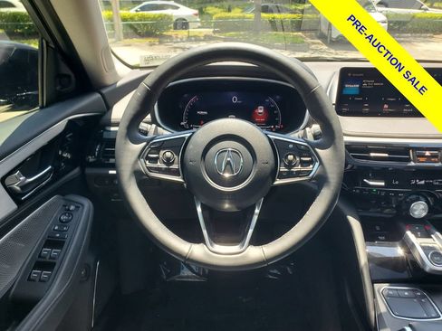 Used 2024 Acura MDX SH-AWD image 25