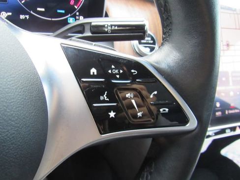 Used 2023 Mercedes-Benz GLC 300 w/ Pinnacle Trim Package image 38