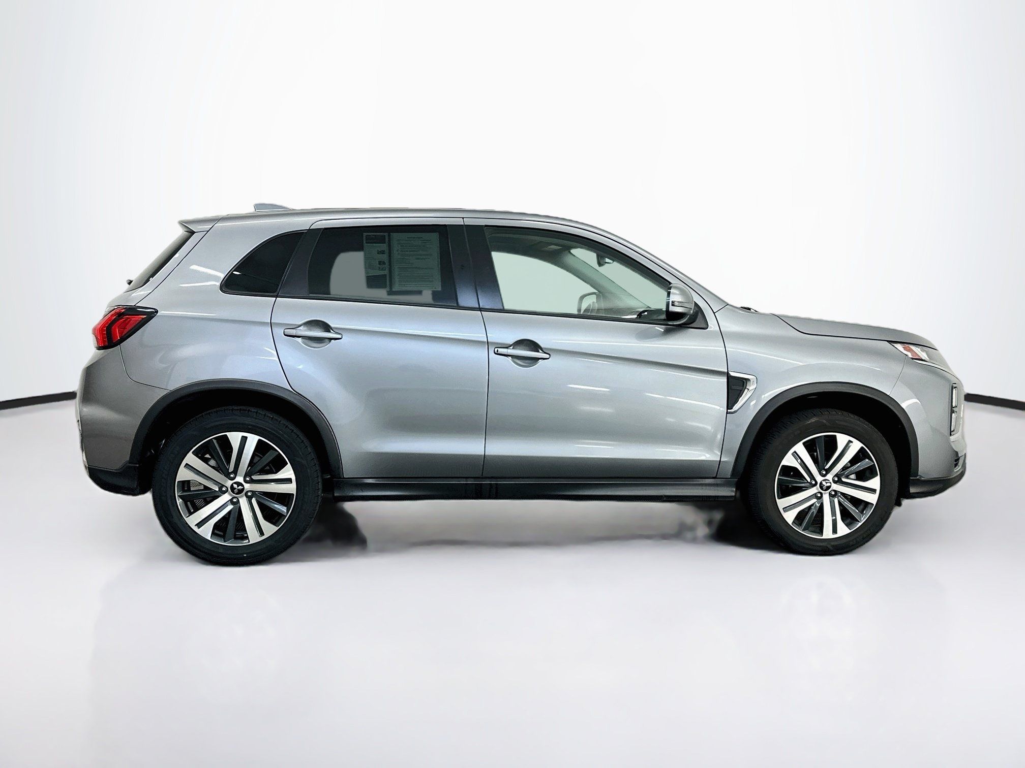 Used 2024 Mitsubishi Outlander Sport AWD image 10