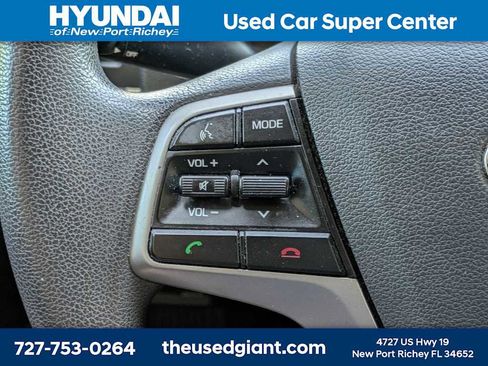 Used 2018 Hyundai Elantra SE FWD image 25