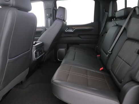 Used 2024 Chevrolet Silverado 1500 High Country AWD/4WD image 29