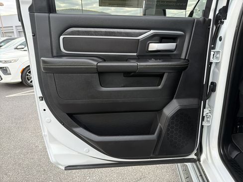 Used 2024 RAM 2500 Big Horn w/ Bed Utility Group image 23